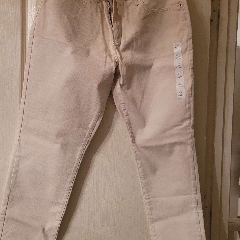 Banana Republic Women's Cream Straight Leg Jeans